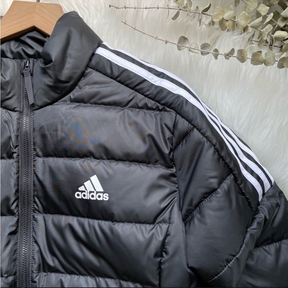 NWT Adidas ESSENTIALS DOWN JACKET Coat Black Puffer Medium PRICE FIRM - Picture 12 of 16